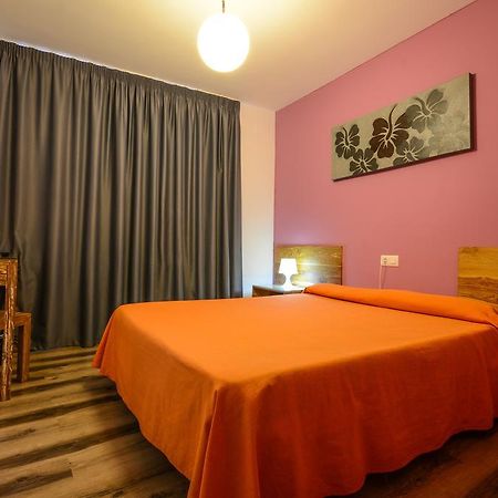 Hostal Ancora Льорет-де-Мар Екстер'єр фото