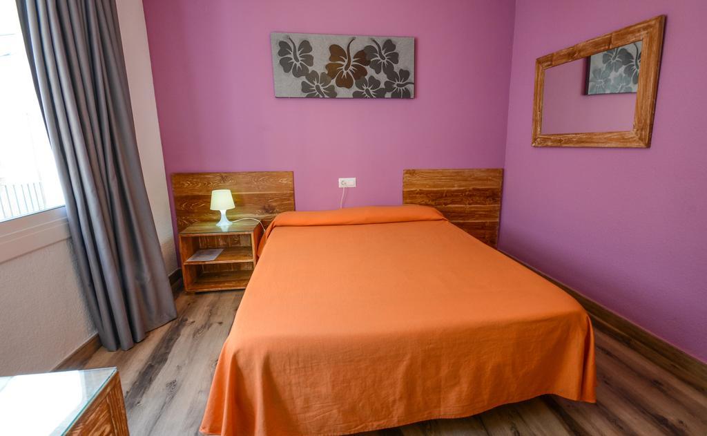 Hostal Ancora Льорет-де-Мар Екстер'єр фото